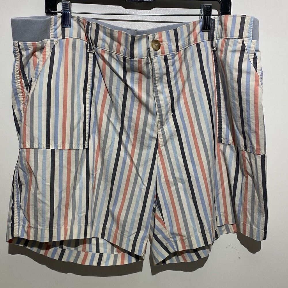 Lee Women Multi Color Vertical Stripe Comfort Waist Utility Shorts Relaxed Fit